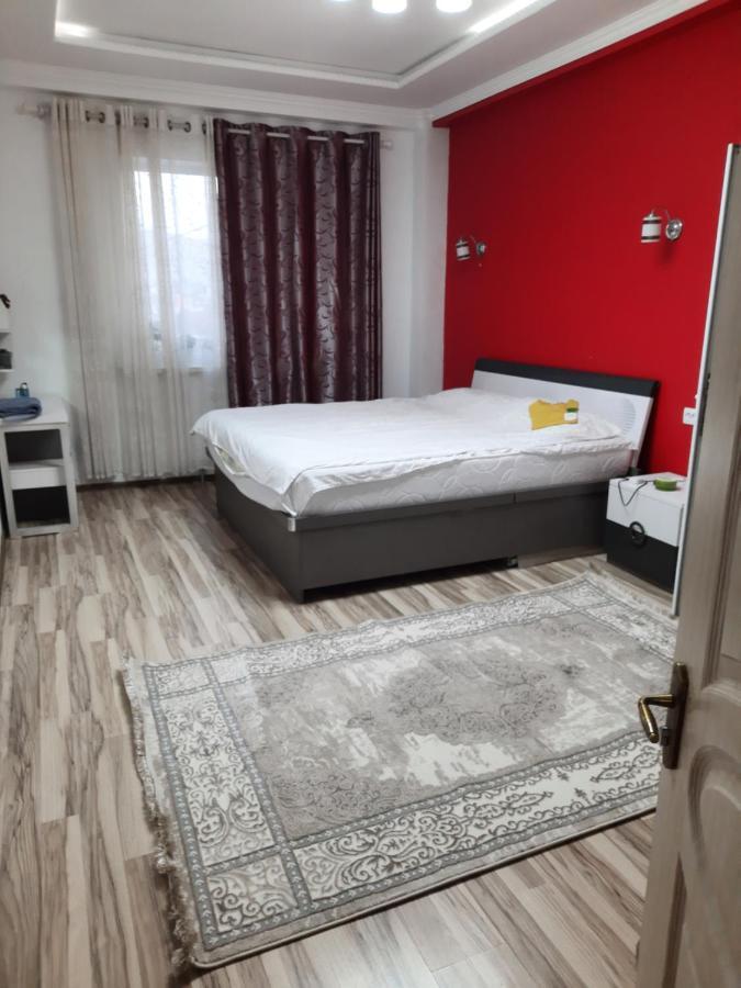 Diplomat Apartments Бішкек Екстер'єр фото