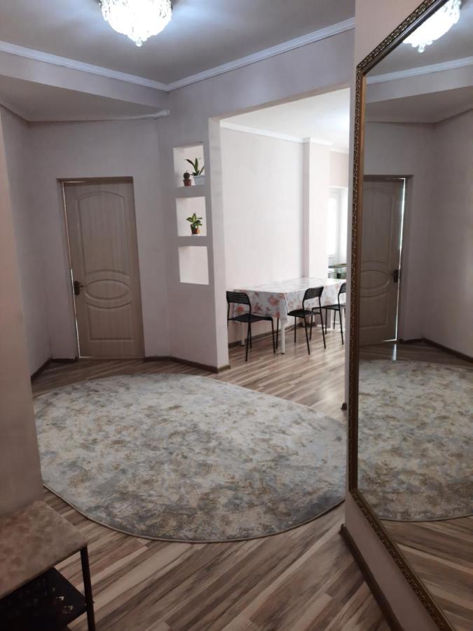Diplomat Apartments Бішкек Екстер'єр фото