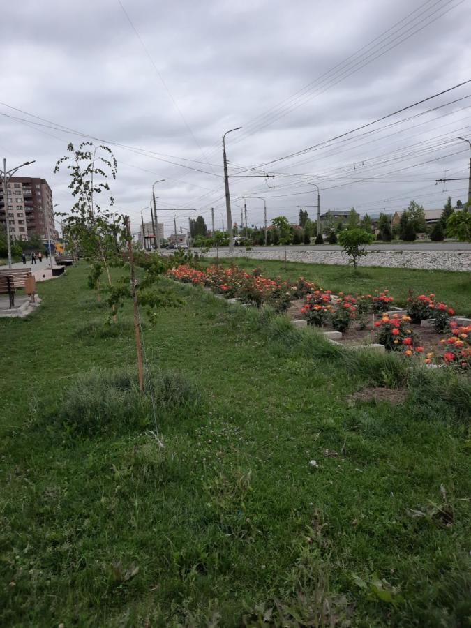 Diplomat Apartments Бішкек Екстер'єр фото