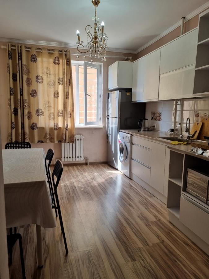 Diplomat Apartments Бішкек Екстер'єр фото